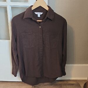 Women's Old Navy Brown Long-Sleeve Casual Button-Down Shirt